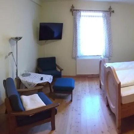 Gollrad Ferienwohnungen Fuer 2 Personen Lejlighedshotel